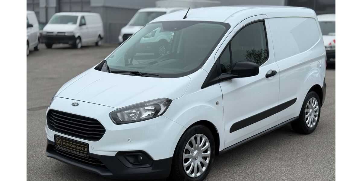 Ford Transit Courier 17.000 km 14.990 € Bergkirchen 85232