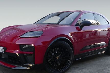 Porsche Macan 9.900 km 123.900 &euro; Gilching 82205