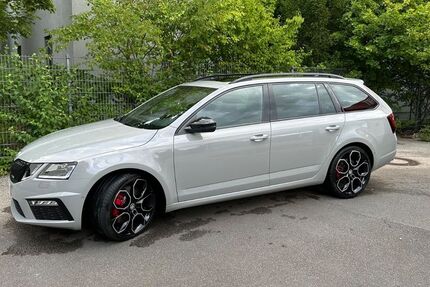 Skoda Octavia 104.322 km 23.000 &euro; München 81549