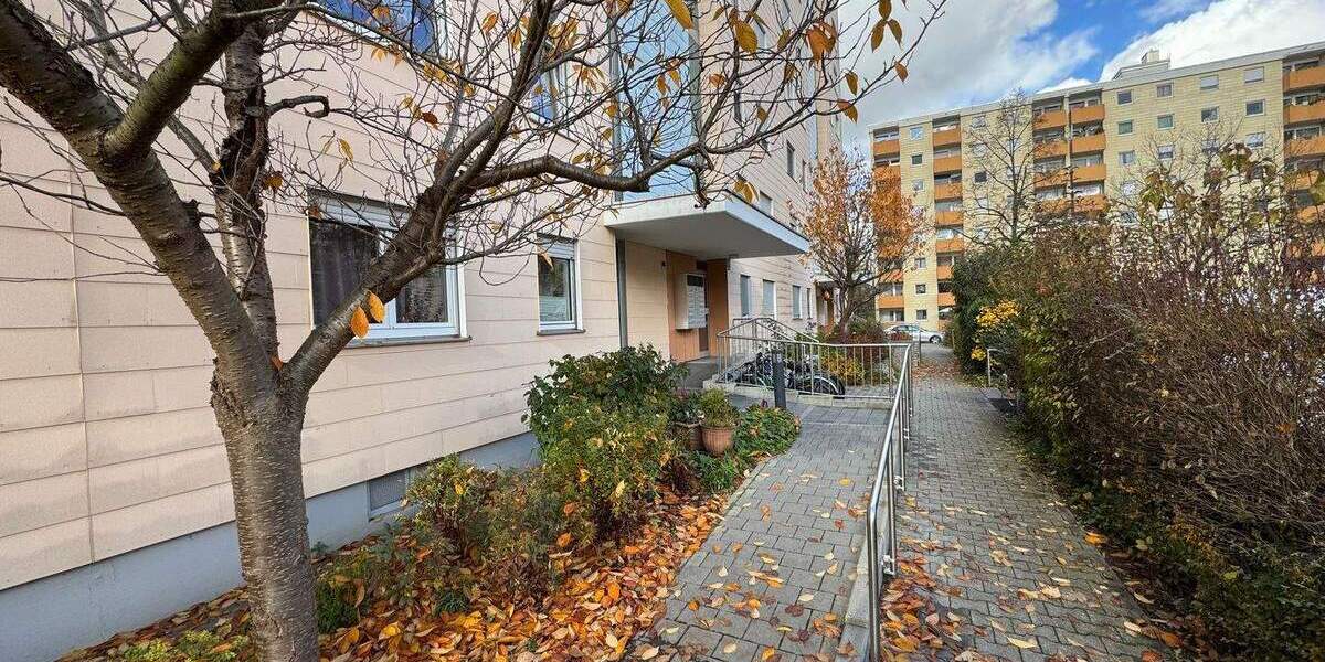 Etagenwohnung Fürstenfeldbruck - 3 Zimmer, 85 m&sup2;, 399.000&euro; | Angebot:25727492