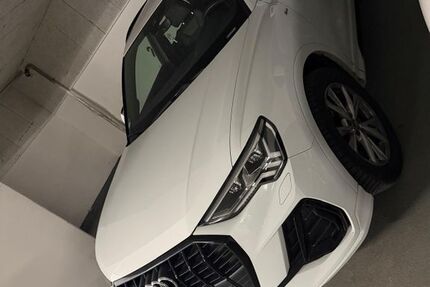 Audi Q3 45.000 km 28.800 &euro; München 80807