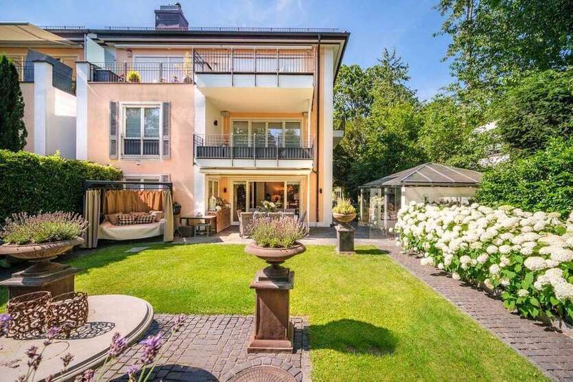 Haus zum Mieten in München 2.550 € 140 m²