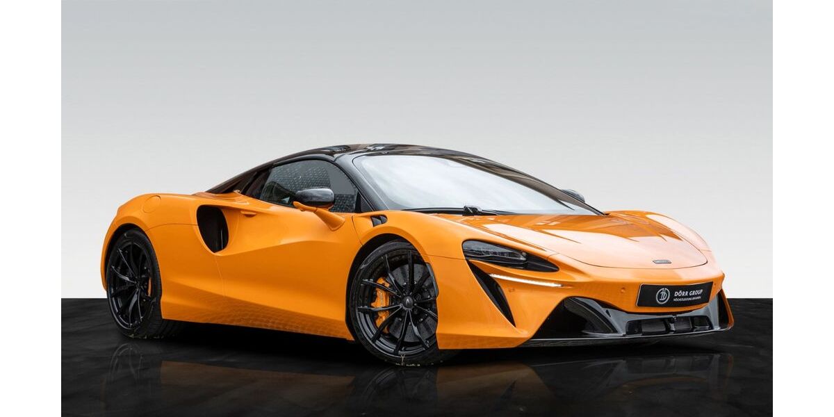 McLaren Artura 15.700 km 279.700 &euro; München 80939
