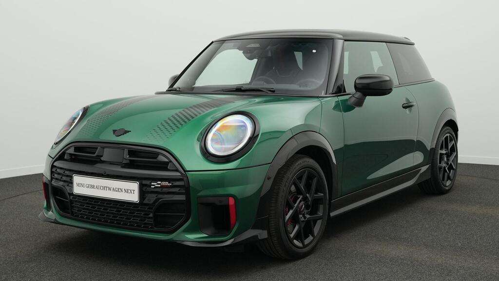 Mini John Cooper Works 16.812 km 37.560 &euro; München 80788