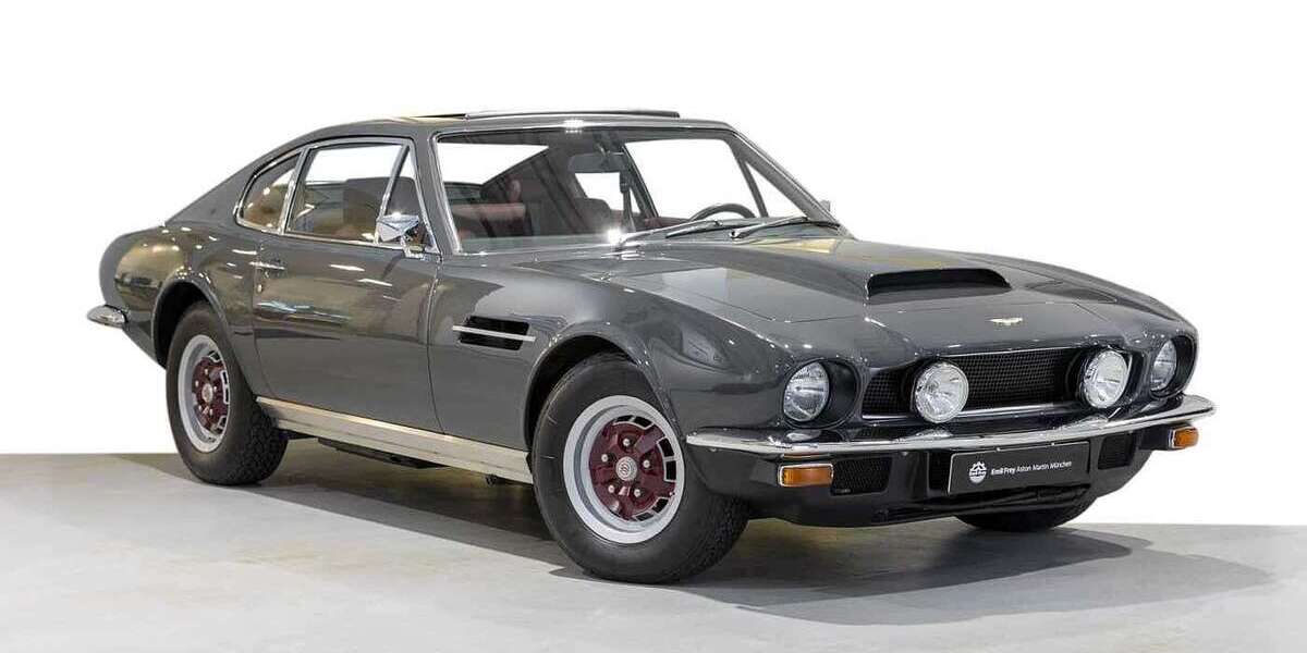 Aston Martin V8 34.350 km 195.888 &euro; München 80809