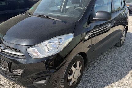 Hyundai i10 93.000 km 2.650 &euro; München 81829