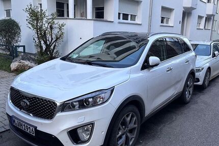 Kia Sorento 136.000 km 19.200 € München 80339