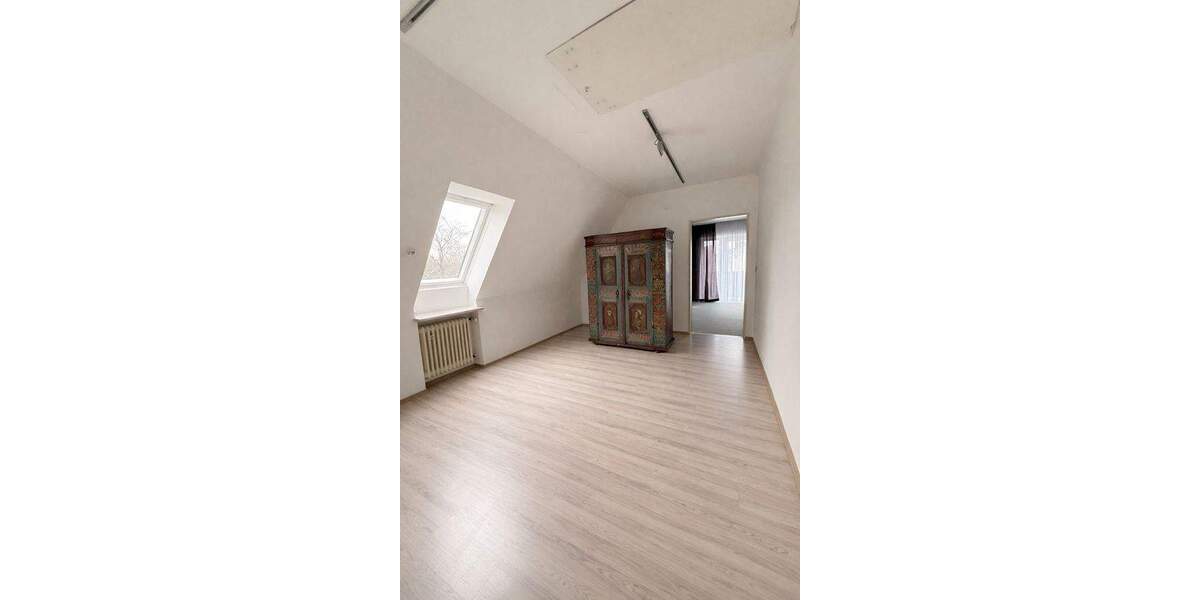 Einfamilienhaus Gröbenzell - 7 Zimmer, 1.398.000&euro; | Angebot:25741543