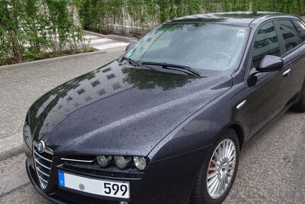 Alfa Romeo 159 174.000 km 5.000 &euro; München 80807