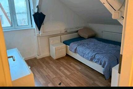 Zum Anmieten. Nur als Büro oder als Firma zimmer