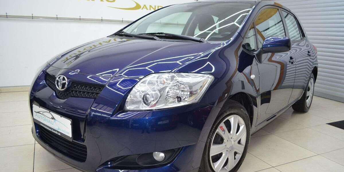 Toyota Auris 183.000 km 2.790 € Ottobrunn / Riemerling 85521