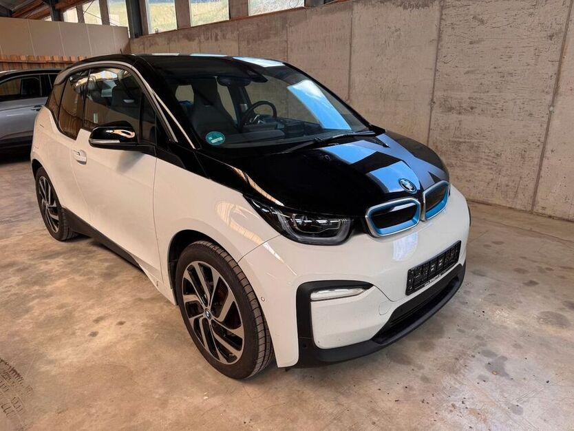 i3