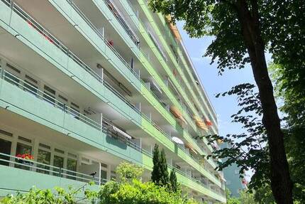 Wohnung München Bogenhausen - 4 Zimmer, 89 m&sup2;, 1.950&euro; | Angebot:26154518