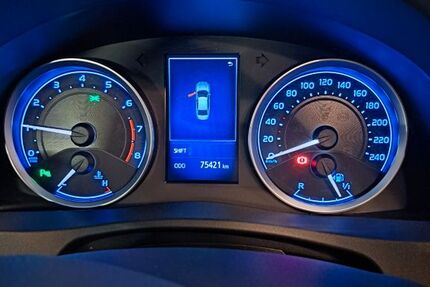 Toyota Corolla 77.000 km 14.300 &euro; Ottobrunn 85521