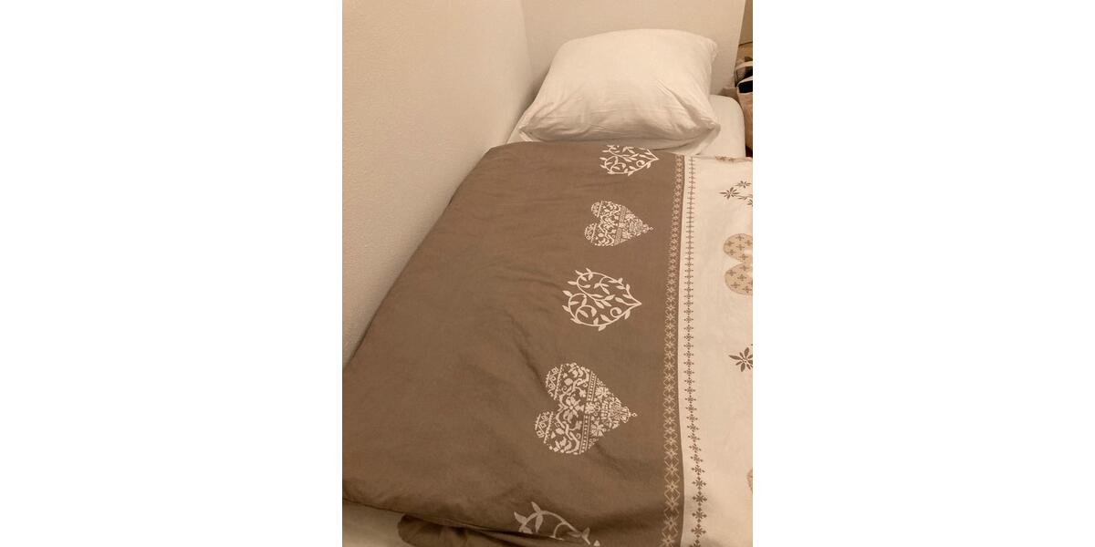 Etagenwohnung Haar - 1 Zimmer, 10 m&sup2;, 180&euro; | Angebot:26337881