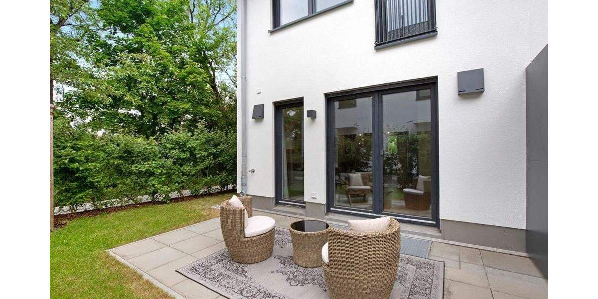 Reihenmittelhaus München Allach-Untermenzing - 4 Zimmer, 111 m&sup2;, 1.119.000&euro; | Angebot:25700264