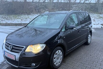 VW Touran 351.454 km 2.499 &euro; München 81243