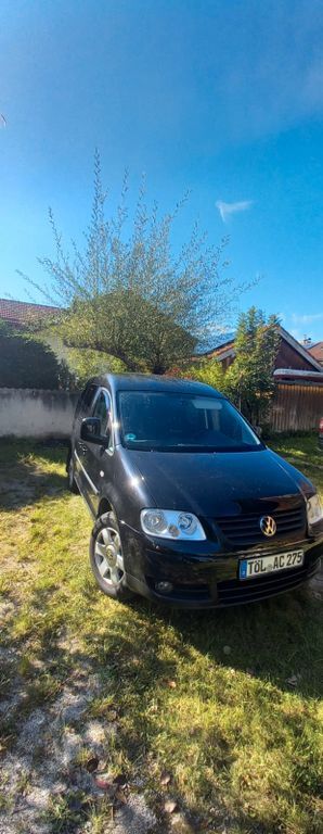 VW Caddy 120.000 km 8.890 € Wolfratshausen 82515