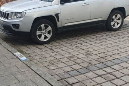 Jeep Compass 299.500 km 3.950 &euro; München 81549