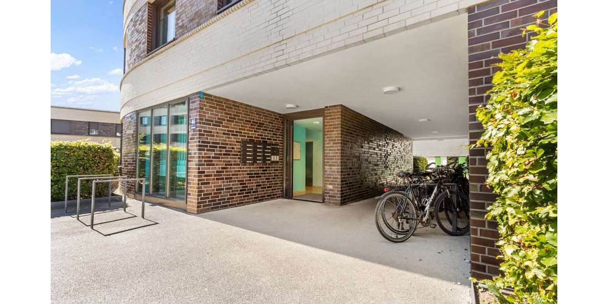 Schmuckstück aus erster Hand | Lift, Einzel-Stellplatz, tolle Ausstattung... 2 zimmer