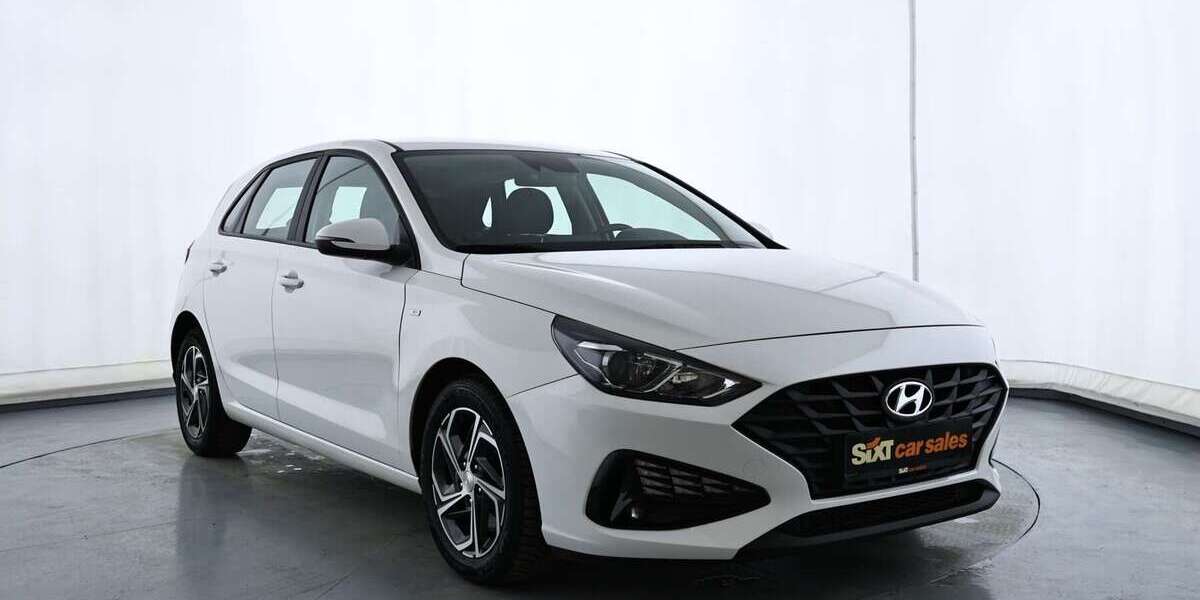 Hyundai i30 93.177 km 14.950 &euro; Garching 85748