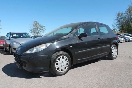 Peugeot 307 136.000 km 2.990 &euro; Holzkirchen bei München 83607