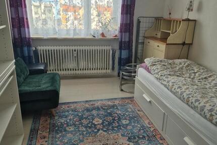 12,5qm Zimmer in Giesing 700€ Warm 1 zimmer