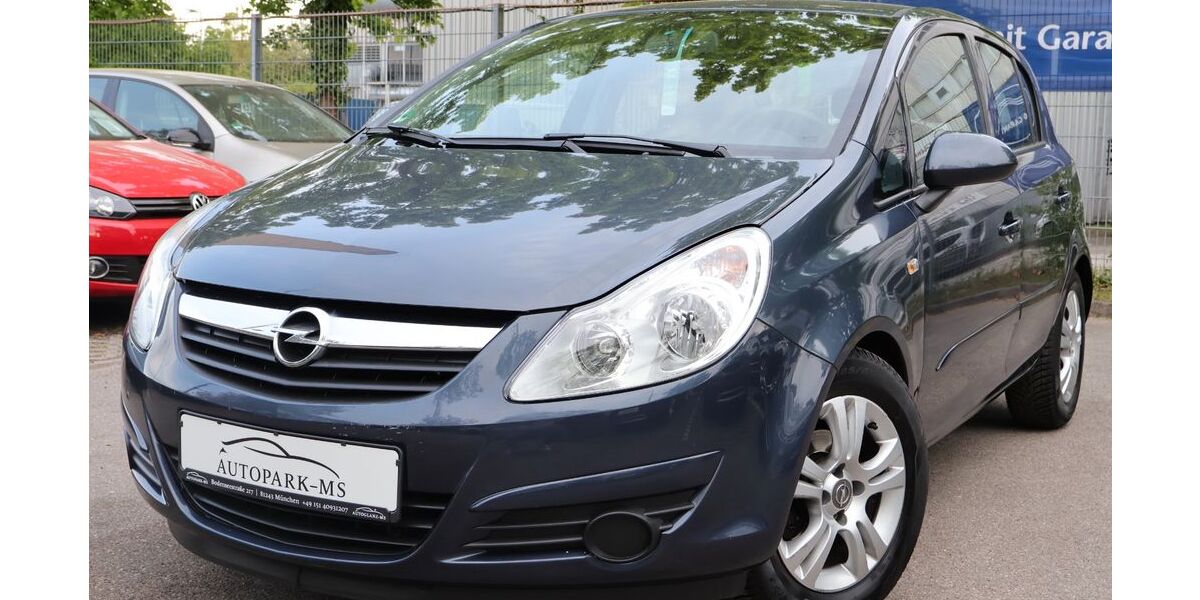 Opel Corsa 119.738 km 1.990 &euro; München 81243