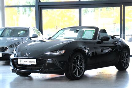 Mazda MX-5 82.077 km 16.700 € München 81825