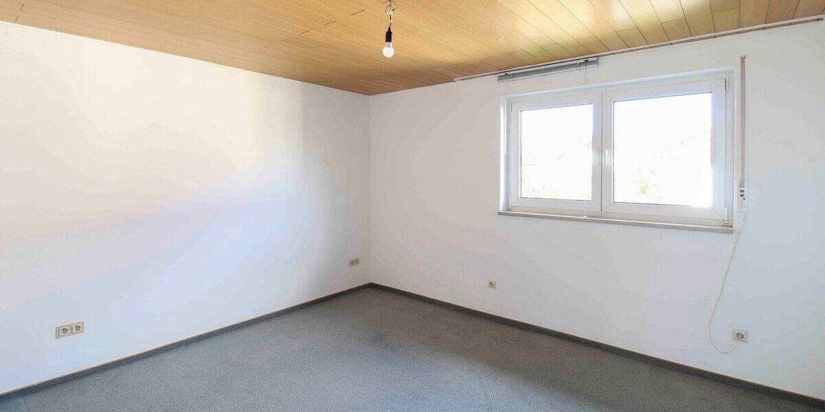 Einfamilienhaus München Aubing-Lochhausen-Langwied - 7 Zimmer, 181 m&sup2;, 1.090.000&euro; | Angebot:25970288
