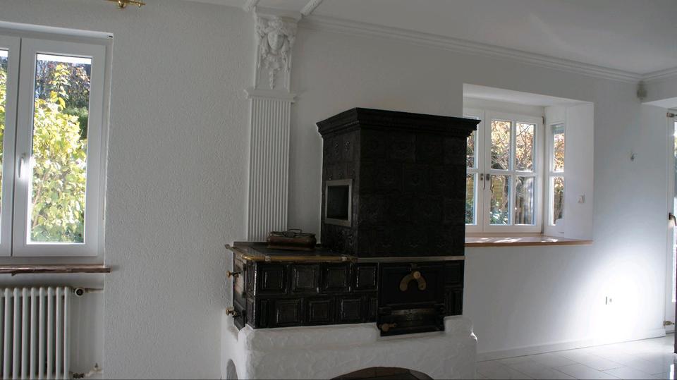 Villa Grünwald - 8 Zimmer, 350 m&sup2;, 19&euro; | Angebot:25675546