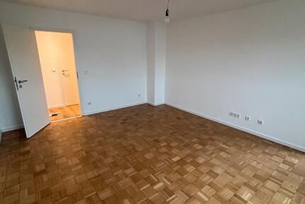 Wohnung München Bogenhausen - 3 Zimmer, 75 m&sup2;, 1.970&euro; | Angebot:27598898