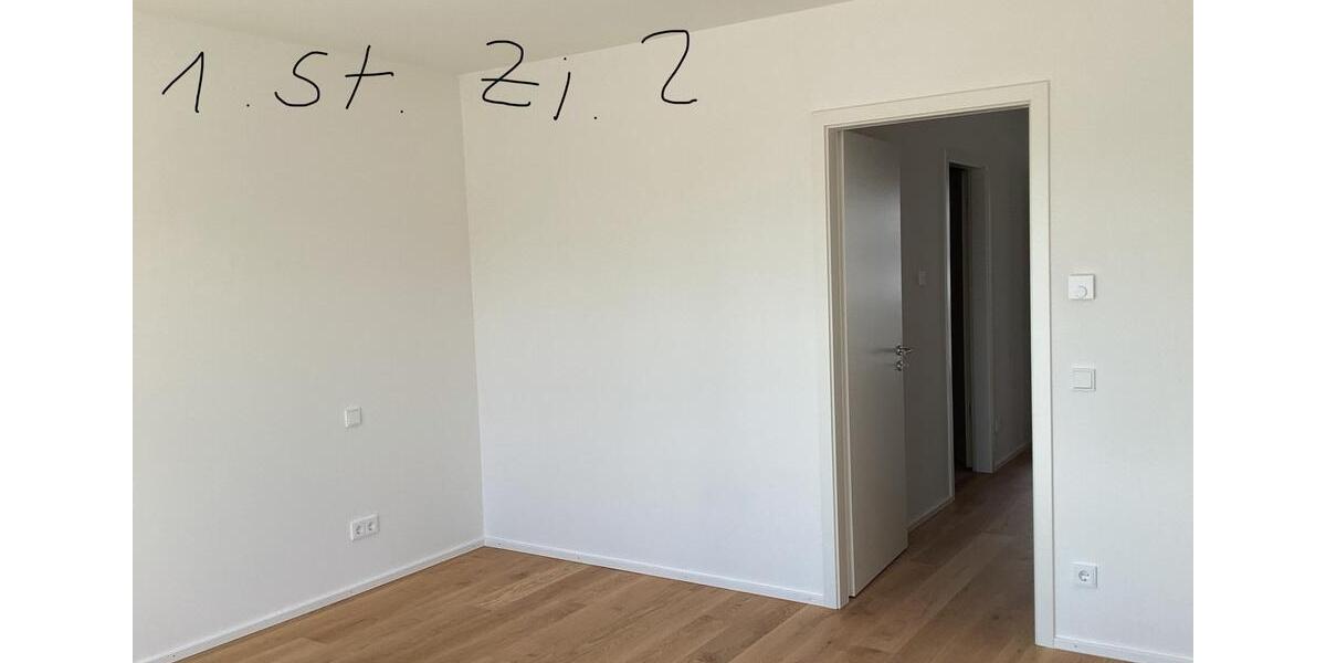 Reihenhaus München Aubing-Lochhausen-Langwied - 5 Zimmer, 137 m&sup2;, 3.422&euro; | Angebot:26417756