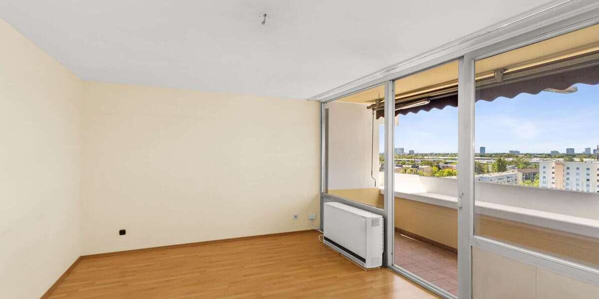 Weitblick • Wohnküche • Wintergarten | Geräumige 2-Zi-Balkonwohnung mit TG-Stellplatz - Appartement München Bogenhausen | Angebot:27110890