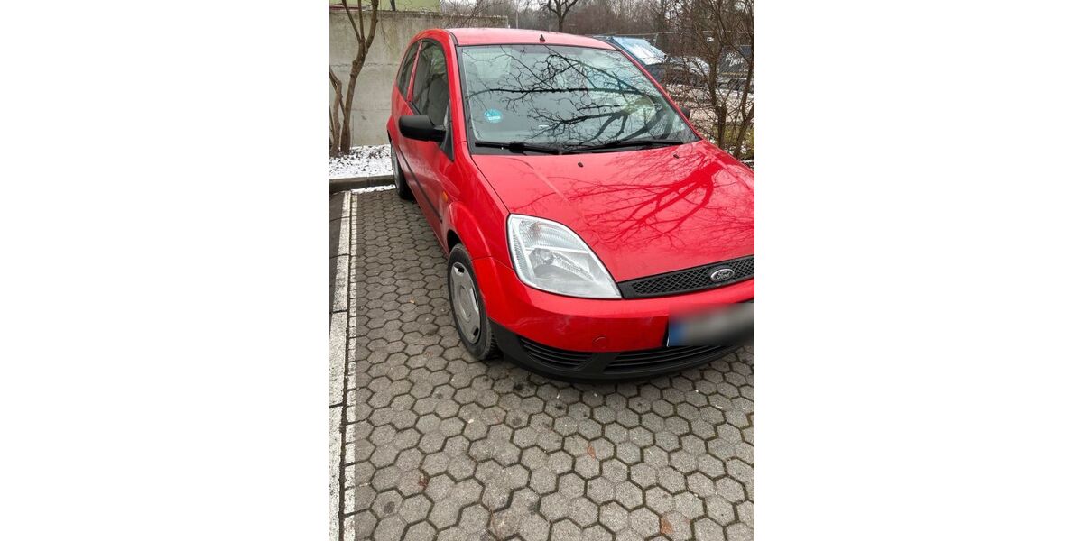 Ford Fiesta 136.500 km 1.200 &euro; München 81245