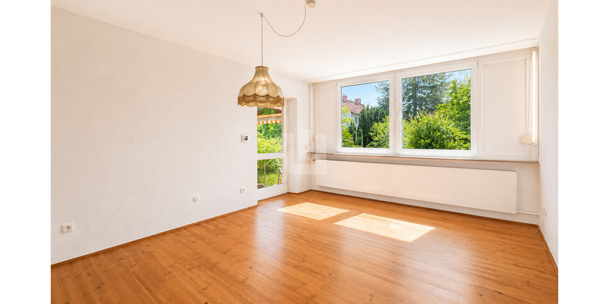 WINDISCH - Traumgrundstück mit Doppelhaushälfte zur Sanierung oder Neubebauung in ruhiger Lage - Einfamilienhaus Gröbenzell | Angebot:27009043