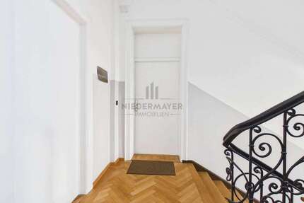 Wohnung München Neuhausen-Nymphenburg - 4 Zimmer, 125 m&sup2;, 3.374&euro; | Angebot:26972712