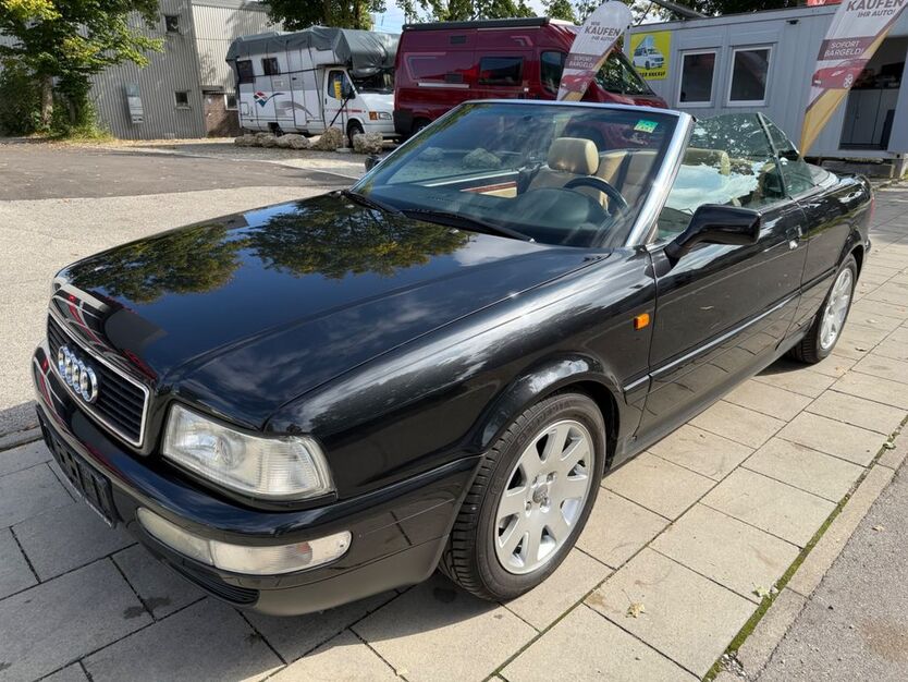 Audi 80 157.000 km 2.999 € München Trudering-Riem 81825