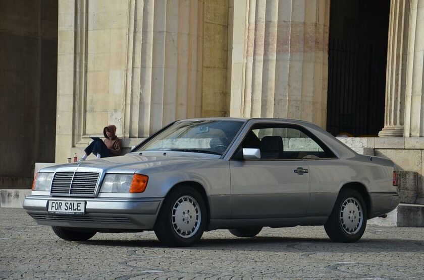 E 300