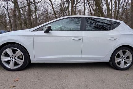 Seat Leon 143.000 km 10.499 &euro; München 80997