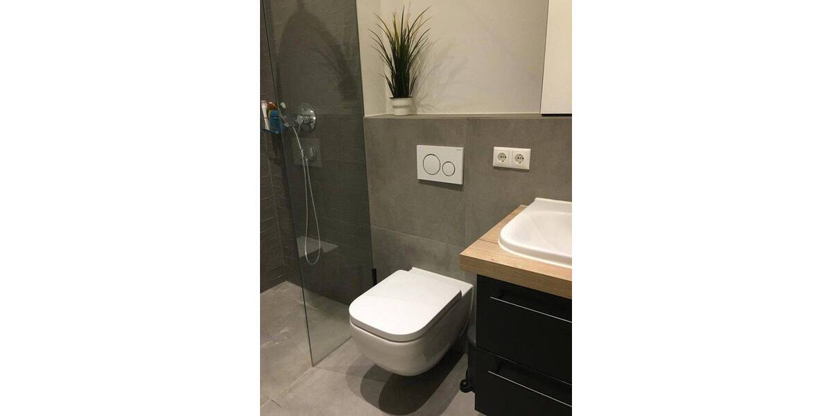 Etagenwohnung Unterföhring - 2 Zimmer, 28 m&sup2;, 895&euro; | Angebot:26886505