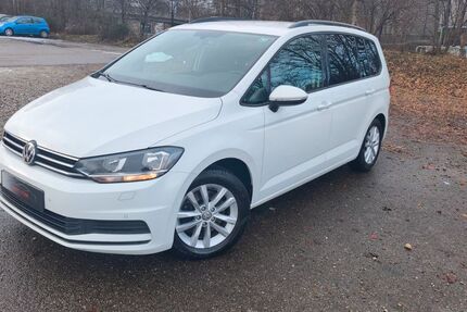 VW Touran 198.000 km 11.750 &euro; München 80939
