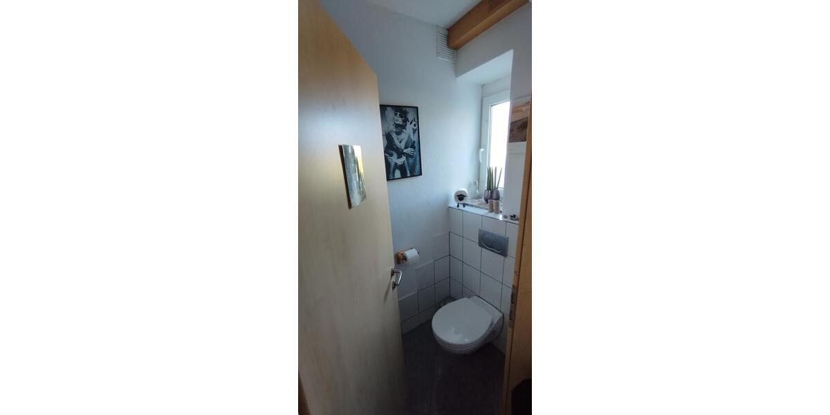 Reihenhaus Kirchseeon - 7 Zimmer, 170 m&sup2;, 2.200&euro; | Angebot:26490140