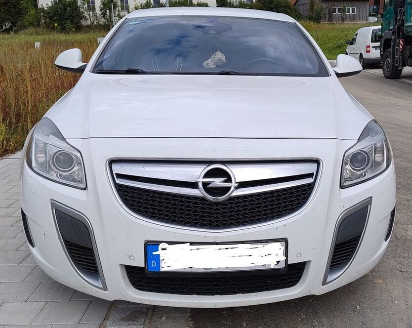 Opel Insignia 222.900 km 10.300 € Haimhausen 85778