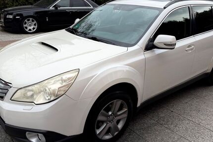 Subaru Legacy 256.000 km 3.980 &euro; München 81827