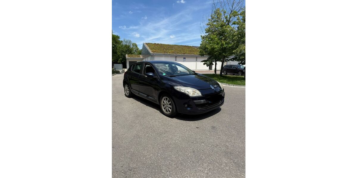 Renault Megane 169.000 km 2.599 &euro; München 80689