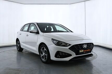 Hyundai i30 93.177 km 14.440 &euro; Garching 85748