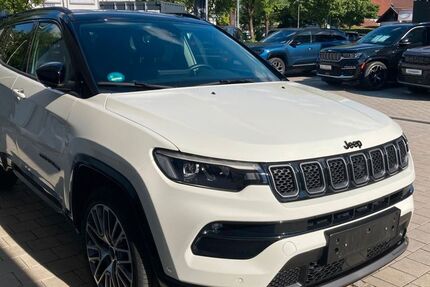 Jeep Compass 19.250 km 28.900 &euro; Ismaning 85737