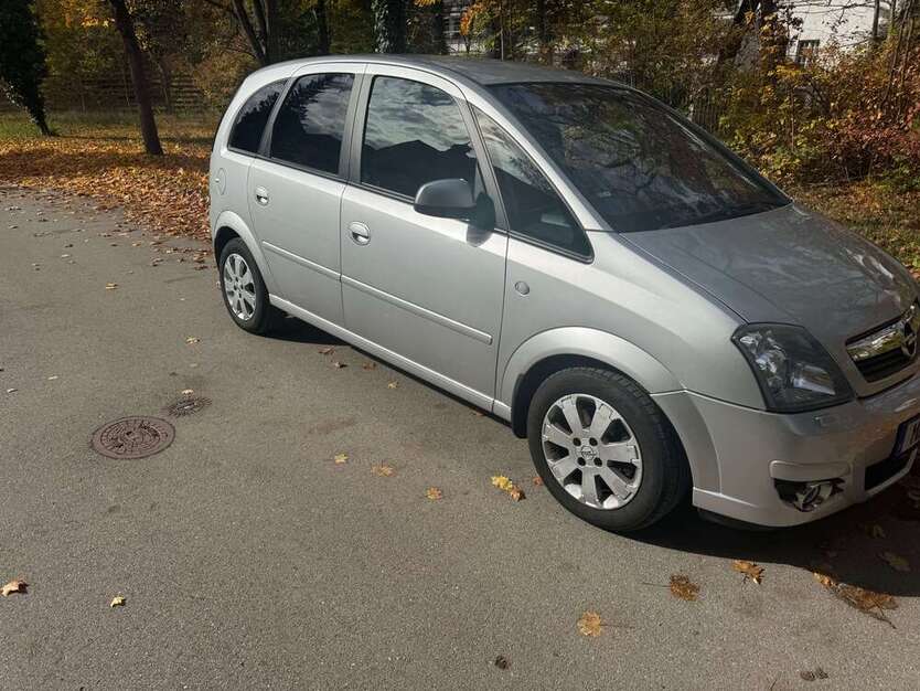 Opel Meriva 136.000 km 4.990 € Haar 85540