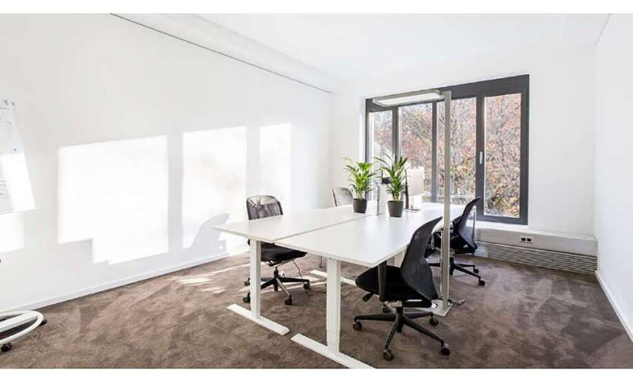 Büro in München 766 € 29 m²